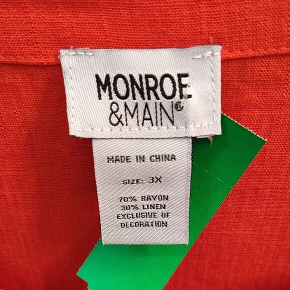 Monroe & Main Orange Red Boxy Blouse - Picture 2 of 3